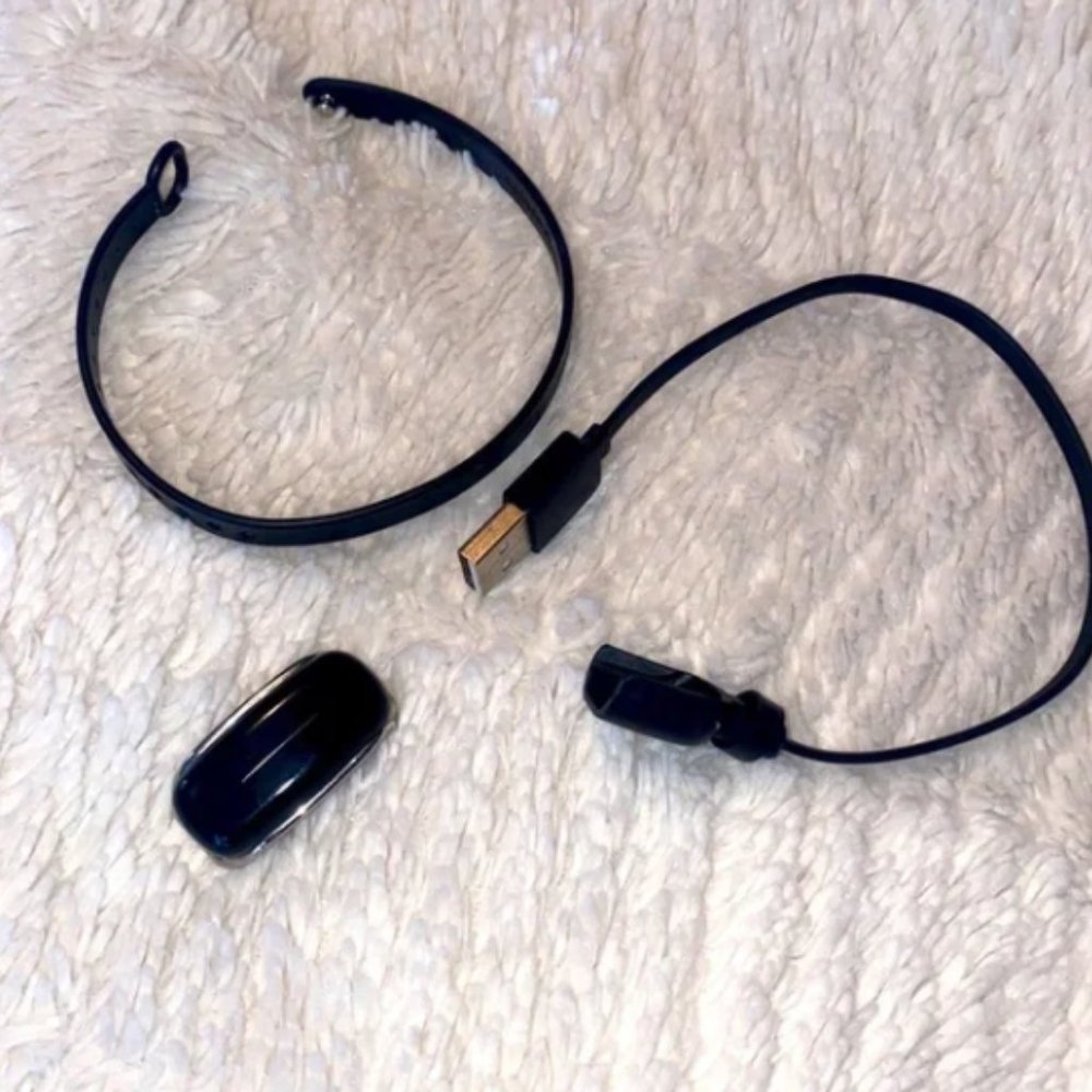 Bond Touch Bracelet INCLUDES EVERYTHING